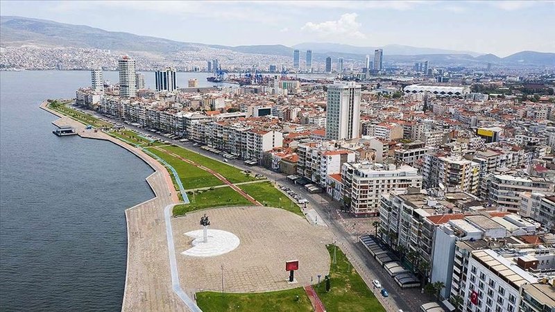 zmirde Gezilecek Yerler