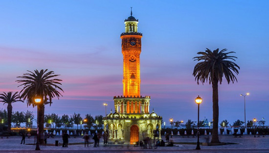 Izmir aeroport prokat avtomobiley